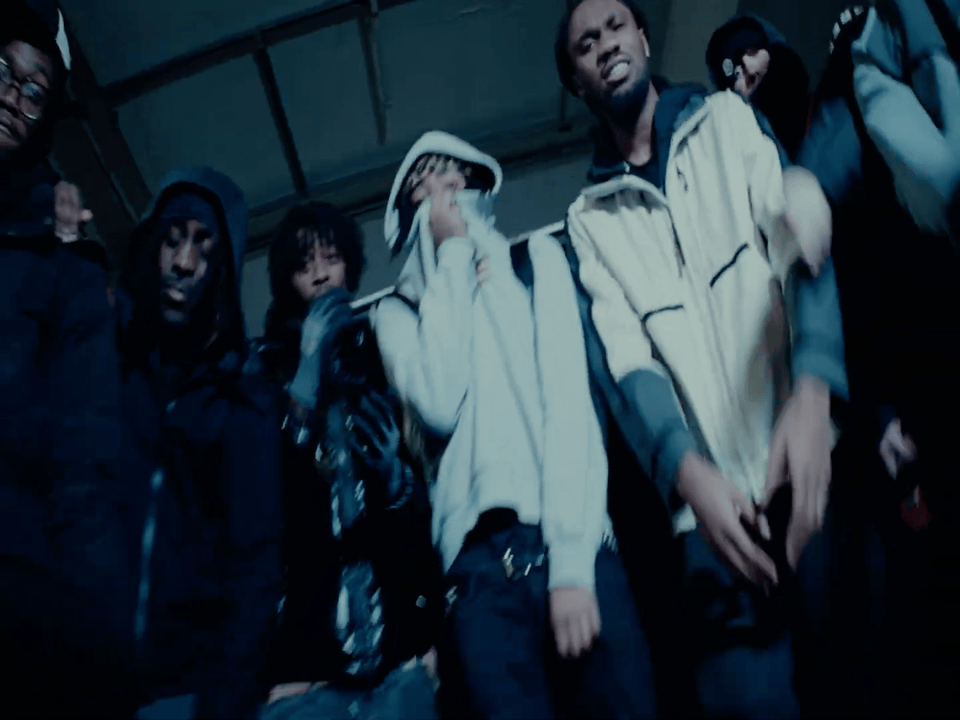 MUSIC VIDEO | RUNNER - GAFFER